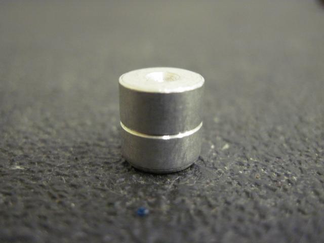 Aluminum fake magnet